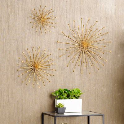 ديكور حائط أبيات