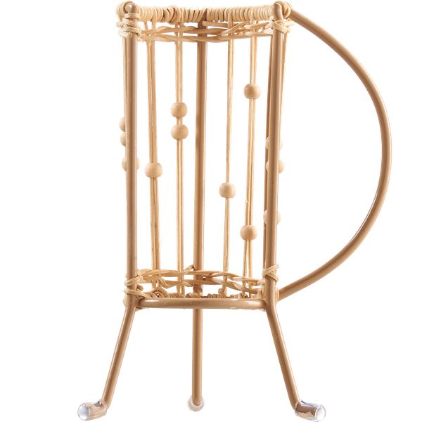 سوسن حامل فناجين قهوة