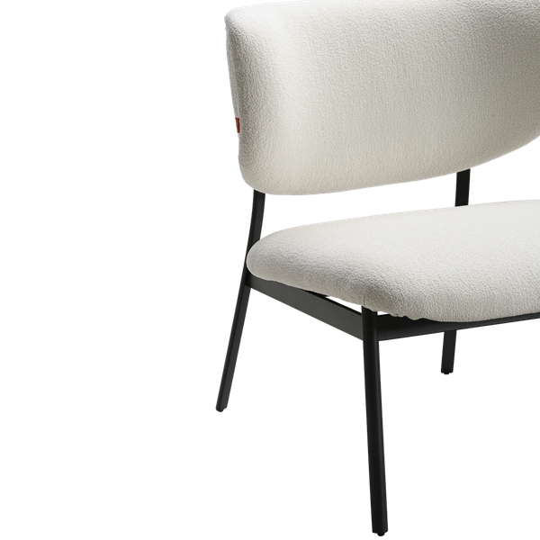 Material Bianca Single Chair Off-white